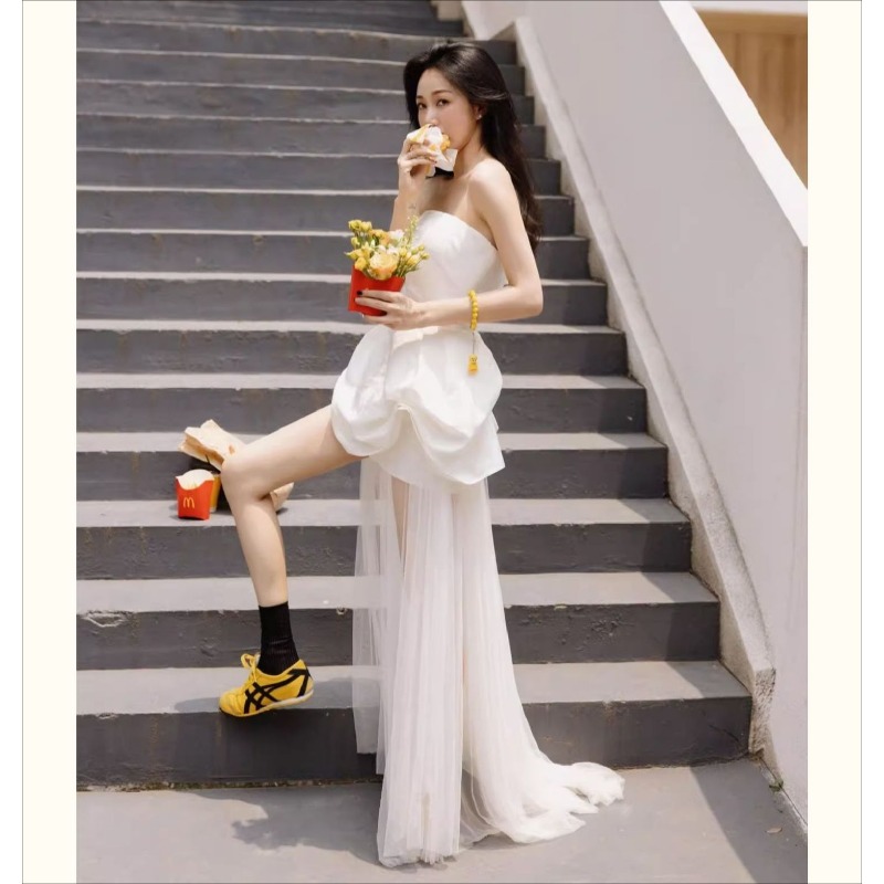 프렌치 화이트 스트랩리스 모닝 가운, 라이트 웨딩 드레 - Lighting In Photography 리뷰 및 가격